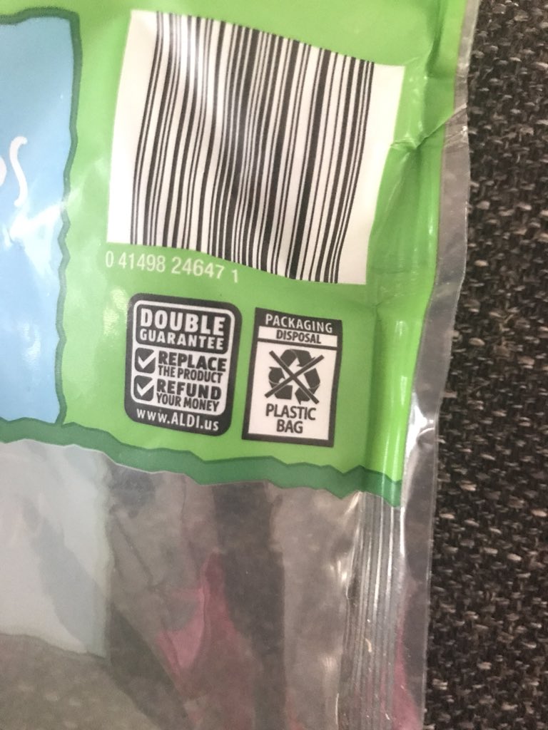 peytonaroni's tweet photo. @AldiUSA why do a large # of your plastic products have this #recycle 😤👎🌳🌎♻️ https://t.co/2L7z9lBFQq