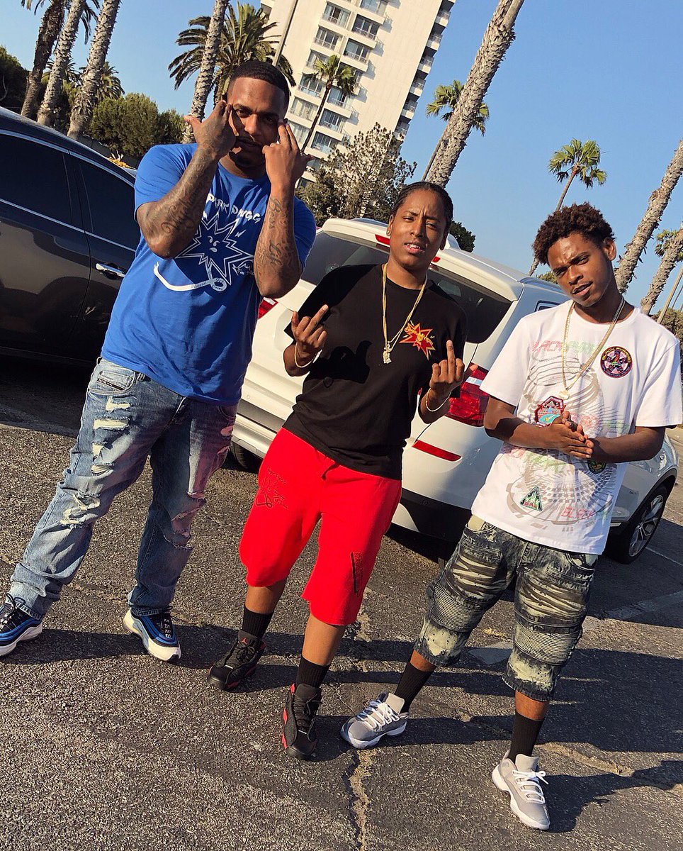 _Sparkplugg's tweet photo. OTF 💪🏽🔋〽️ #SparkPlugg💥🔌 #MgTheLabel💸 https://t.co/kU95KbGglQ