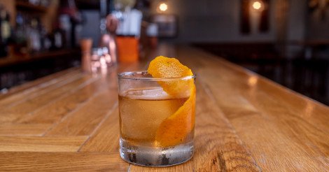 SuttonBarroom's tweet photo. Mmmmmm Y😍U need some of this The Tobacconist Old Fashioned in your life tonight! https://t.co/FkcoioLyF5