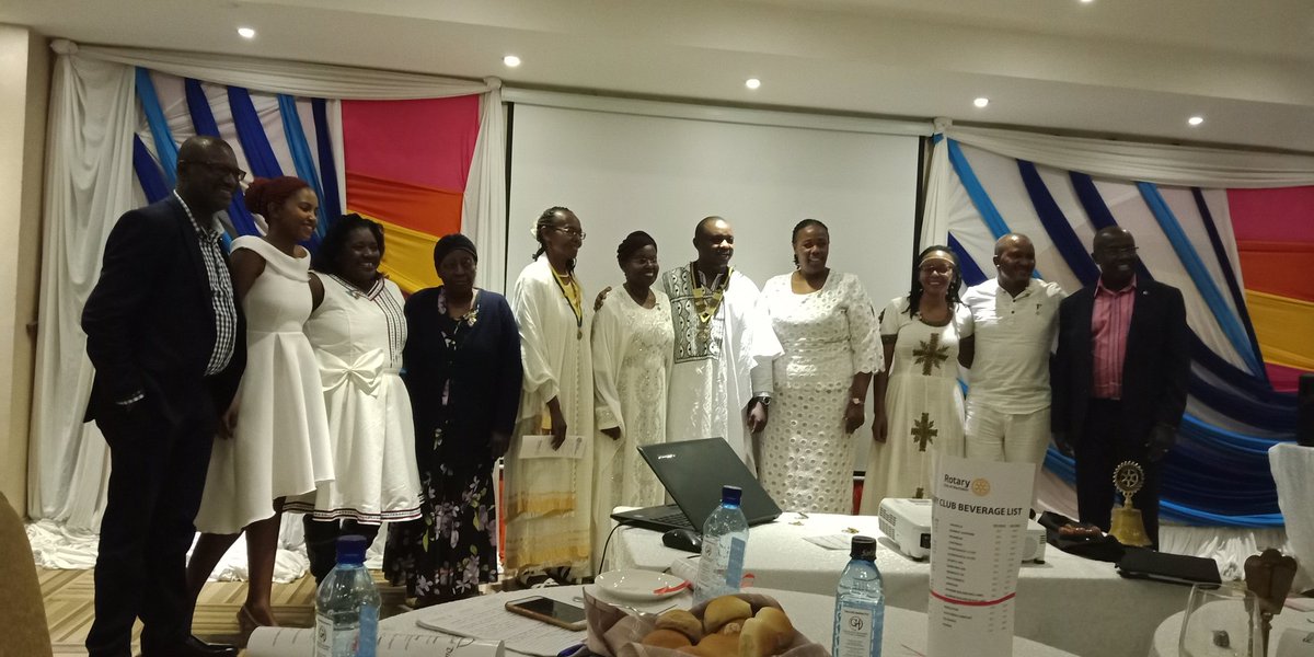 fnoluga's tweet photo. And now together with his Board which also now includes Machakos Women member for parliament, Dr. Harvey Mbithi, begins his service as President of Machakos. 

Dr.  Harvey has been a very influential young Dr who has done so many community initiatives. https://t.co/9nGwsFOBYZ