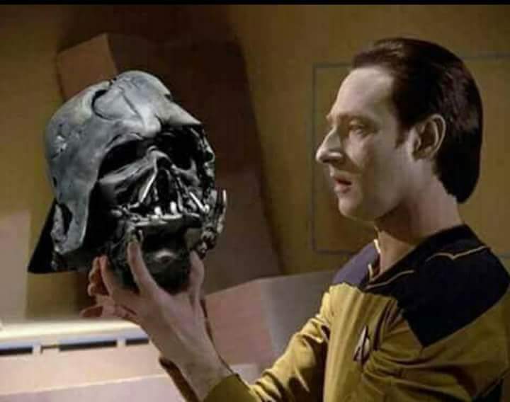 ObviusGeek's tweet photo. Ser o no ser...

#starwars #startreck https://t.co/Xx5Nn2WxUb