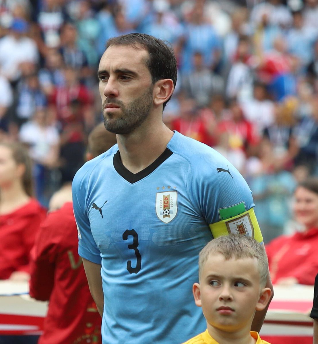 Diego Godín tweet media
