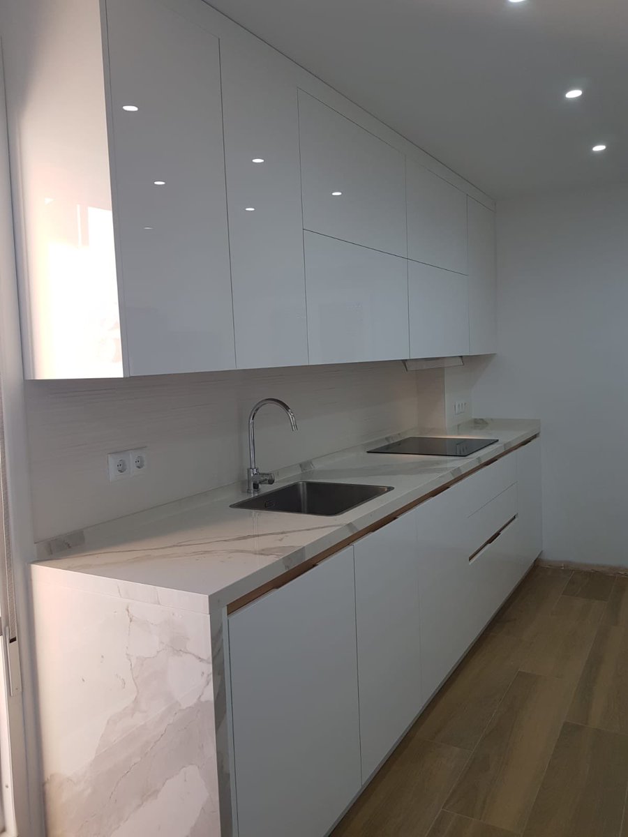Elenko_Cocinas's tweet photo. 💪🏻👌🏻

#encanto #design #elenko #elenkococinas #cadiz #sanfernando #diseño #cocinas #moderno #blanco #claro #style #estilo https://t.co/p3jjjQLD1T