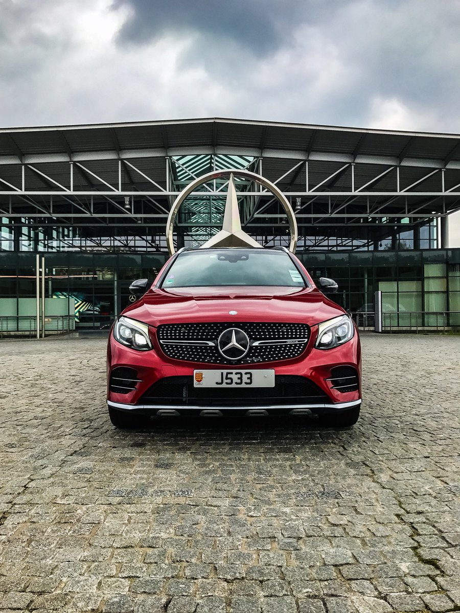 DavidDjt0311's tweet image. Taking our @MercedesAMG GLC43 4matic SUV back to the place of its birth, Bremen, Germany - god this is an amazing SUV to drive 🇩🇪 👌🏻😍
#amgrubyrocket #amgaddict @MercedesBenz @MercedesBenzUK @MercedesBenz_DE 
Photos 📸 @DavidDjt0311