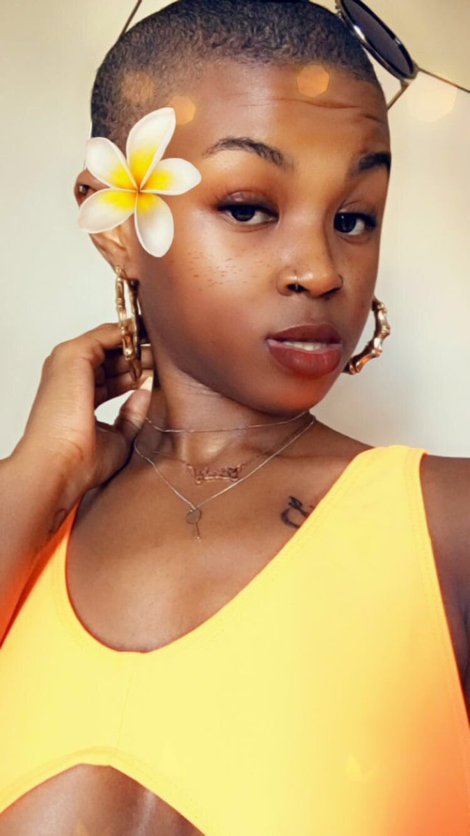 BlackLaceRT's tweet photo. Newest Member of #BlackLaceBarbies

@Empr3ssEuphoric 

Shes a hot spicy #ebony domme. She was on a hiatus but shes back and better than ever!!
#HoodRich #QueenAmbby #Worship https://t.co/8dOf9kyLkc