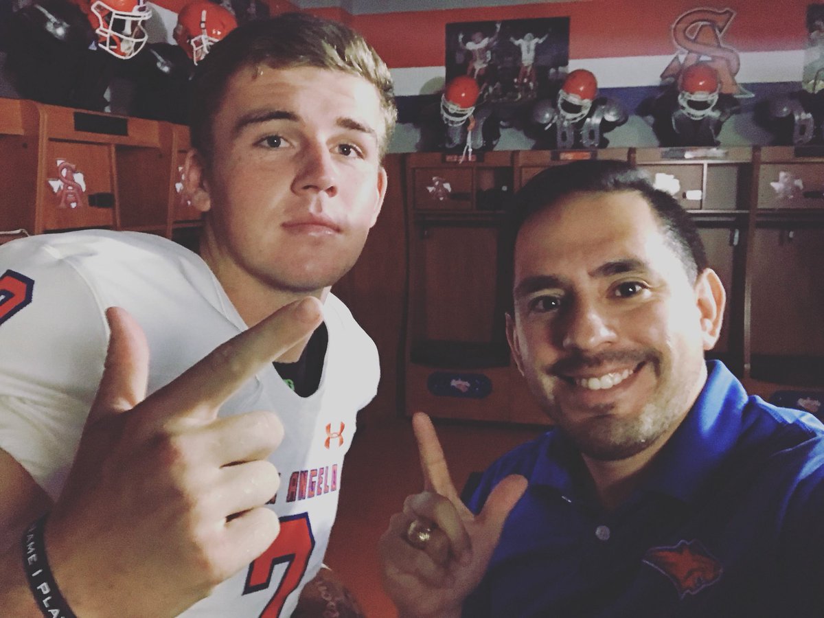 Promo shoot with the future @TexasTechFB Red Raider @MaverickMcIvor. Guns Up! 
.
.
#cover1 #angryorange #sanangelotx #texasforever #qb1 #texastech #gunsup #raiderpower #dreamhustlewin #sofacouchmedia