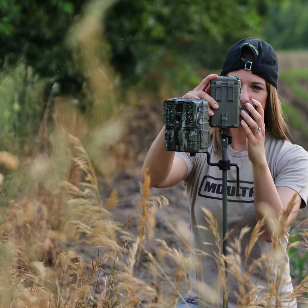 Moultrie's tweet photo. Trail Cam Tip of the Day: Always remember to cover your six. #MoultrieCam #TrailCam #PreseasonScouting #DeerHunting #WorkHardHuntSmart
π·: @lastbreathtv on Instagram https://t.co/7H9dJJ4u5m