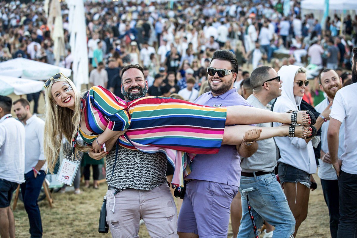 Rocking House Fest in my technicolour dream dress 🌈🕺🏼and living my best life with the greatest work team/family in the 🌍 What a cracking day! ☀️🎪🎡 #HouseFestival

@SohoHouse <a href="/YouTube/">YouTube</a> <a href="/nishmarobb/">Nishma Patel Robb 💃🏾</a> <a href="/YBoparai/">Yuvraj Boparai</a> <a href="/bugsyburrows/">Adam Burrows</a> @pjwhewitt <a href="/hit_the_twit/">Charlotte Morton</a> <a href="/cmonagh/">Caitlin Monaghan</a> <a href="/rosie_and_joe/">Rosie & Joe</a>
