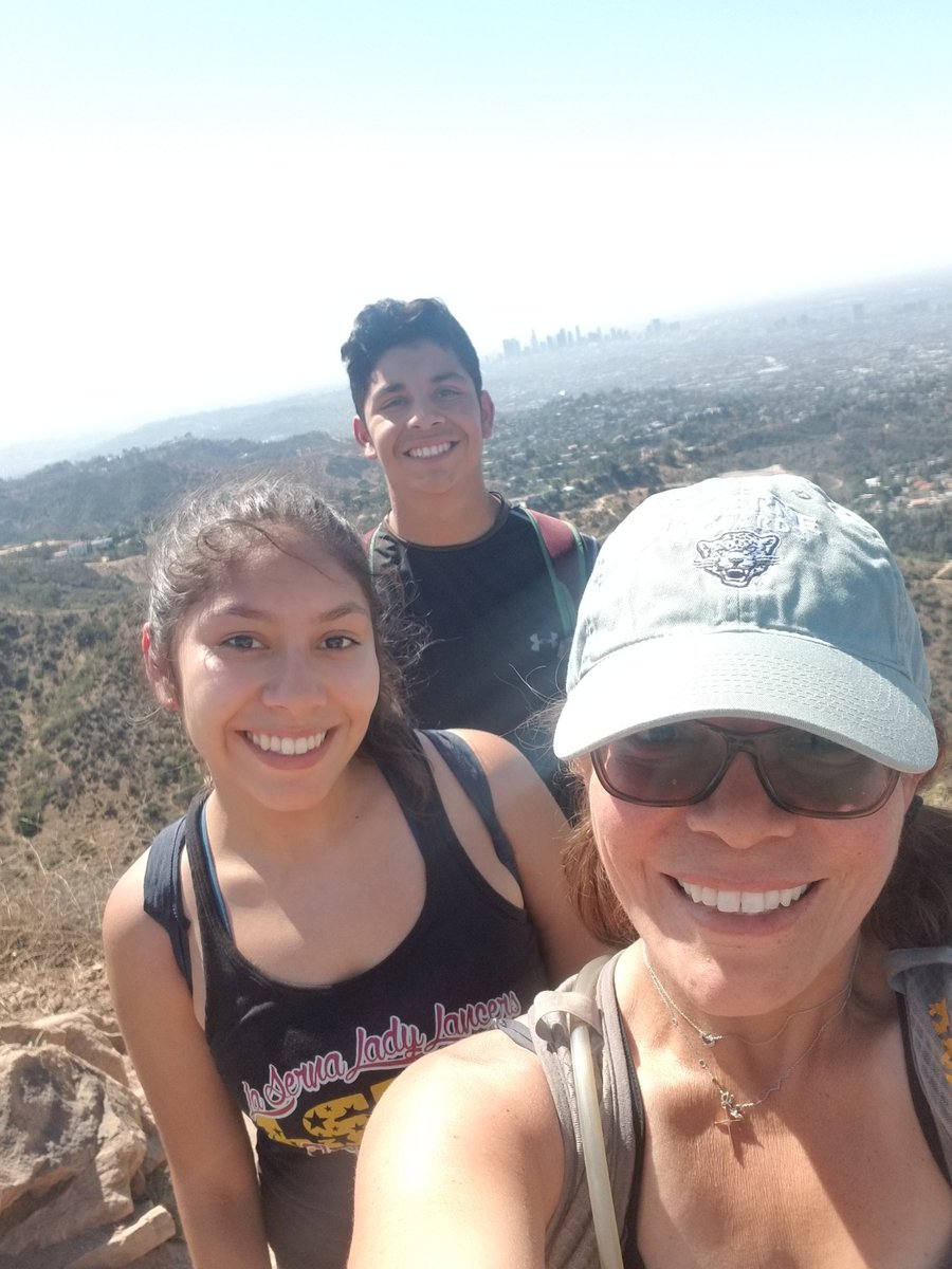 McMhuerta's tweet photo. A very short and HOT morning hike. #wisdomtree #makeyouradventure https://t.co/w2DRqLKFWQ