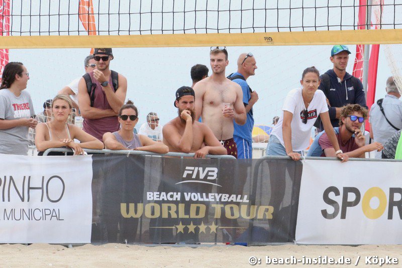 beach-inside.de (@beach_inside_de) on Twitter photo <a href="/FIVBBeach/">FIVB Beach Volleyball</a> is better when you have your <a href="/VBallCanada/">Volleyball Canada</a> teammates <a href="/JamieBroder/">Jamie Broder</a> <a href="/bukovec_sophie/">Sophie Bukovec</a> cheering for you for winning the pool play round. <a href="/BenSaxton13/">Ben Saxton</a> <a href="/ogormangrant/">Grant O'Gorman</a> all the pics: bit.ly/2IXl8Bz <a href="/FIVBBeach/">FIVB Beach Volleyball</a> is better when you have your <a href="/VBallCanada/">Volleyball Canada</a> teammates <a href="/JamieBroder/">Jamie Broder</a> <a href="/bukovec_sophie/">Sophie Bukovec</a> cheering for you for winning the pool play round. <a href="/BenSaxton13/">Ben Saxton</a> <a href="/ogormangrant/">Grant O'Gorman</a> all the pics: bit.ly/2IXl8Bz