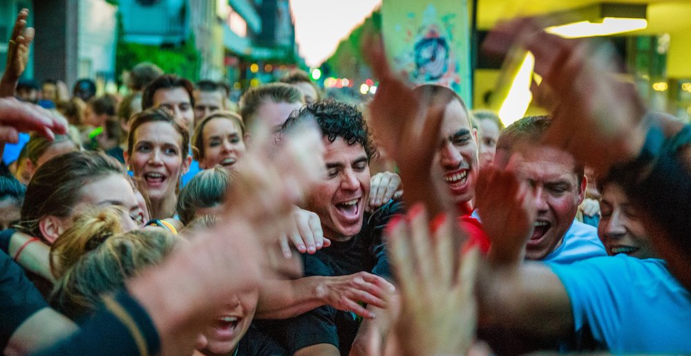 🏃‍♀️ #MidnightRunners "Rave Run" is now scheduled to take place on Saturday between 13:00 - 15:00 - head over to the House of Dinosaur stage to take part. farrfestival.co.uk/whats-on/activ…