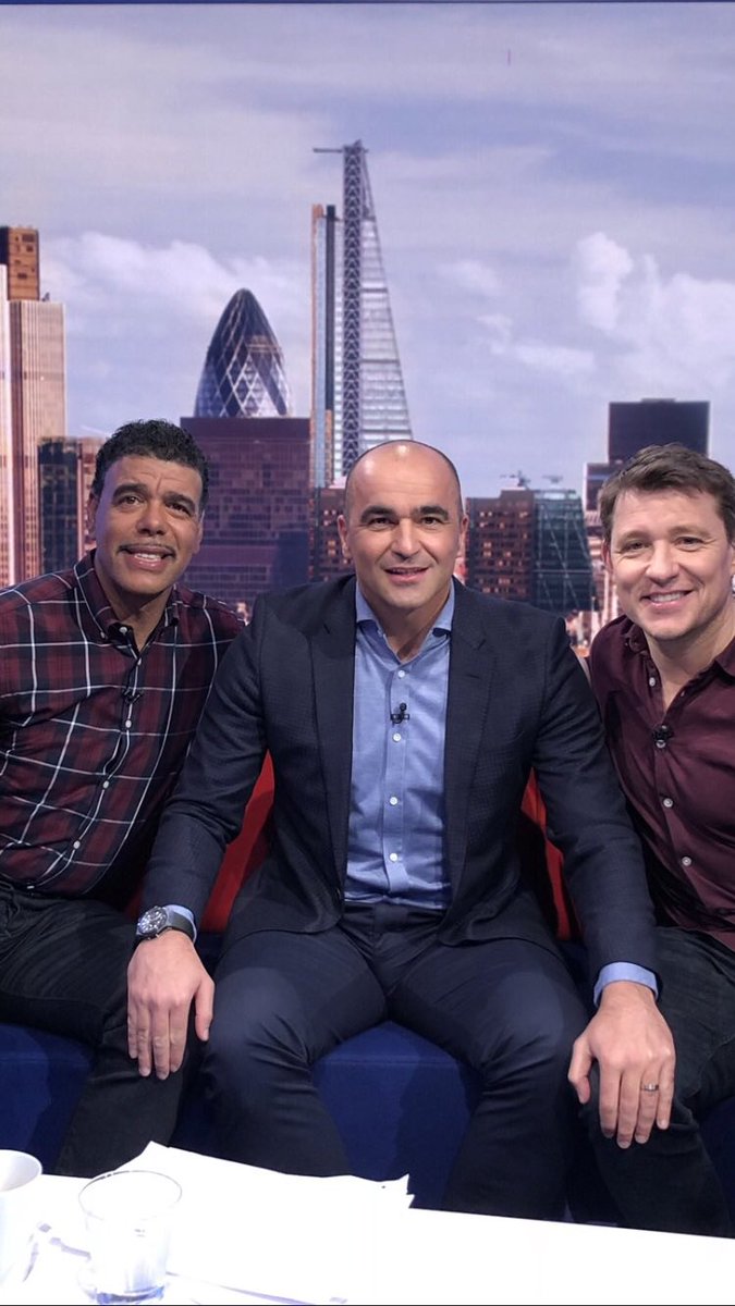 chris_kammy's tweet photo. Even if you put your hands on both our knees, cross your fingers and toes 🤞 I still can’t see you beating Brazil Roberto 🤣🤣 https://t.co/OwVP6UbmGb