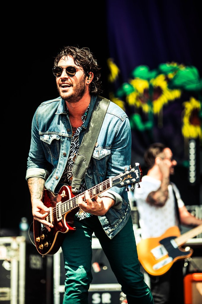 🌻 <a href="/redsunrising/">Red Sun Rising</a>  🌻 #NorthernInvasion 

📷 @Stvthrasher