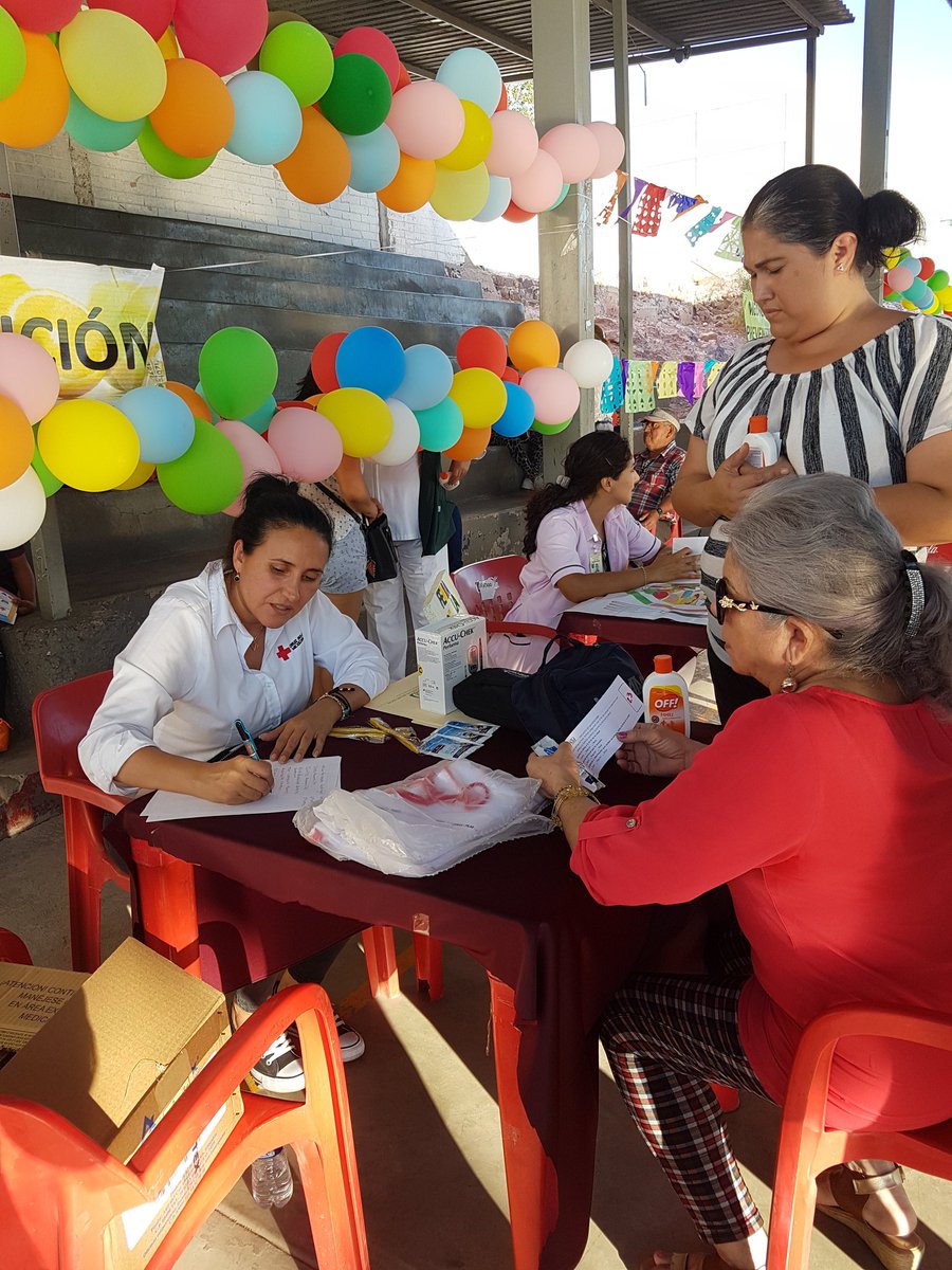 CruzGys's tweet photo. Con gran actitud de servicio participamos en la Feria de Salud que realizó el Instituto Mexicano del Seguro Social (IMSS) con el fin de informar, prevenir y orientar para lograr llevar una vida saludable.

#PreveniresMejor https://t.co/osCXFkiVUy
