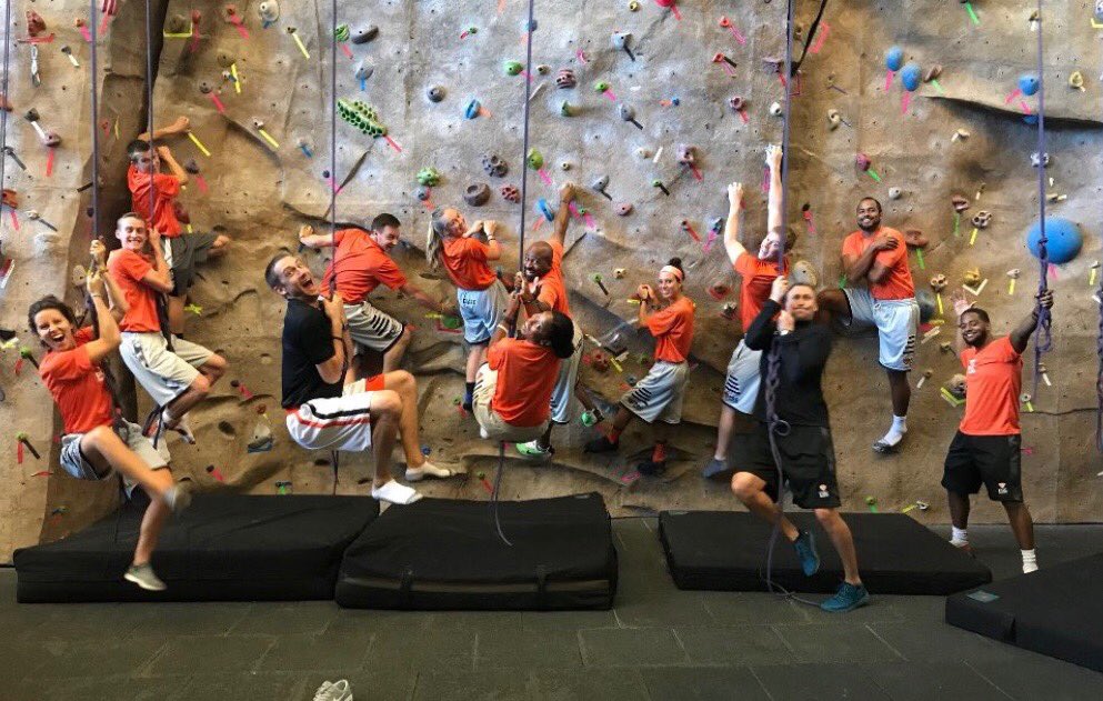 CoachLichty1's tweet photo. Great week at always with ⁦⁦@PGCbasketball⁩ &amp; ⁦@BeaLight_PGC⁩ Thanks to ⁦@tylercoston⁩ ⁦@Grammarmax⁩ &amp; ⁦@coachklyn⁩ for the great discussion and mentorship. https://t.co/QyeugFCVfj