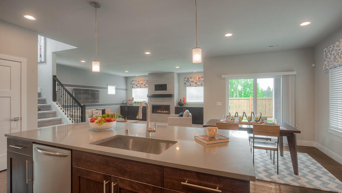 Host summer evenings in open concept living spaces designed with you in mind. #DiscoverYourNewHome fal.cn/yauh