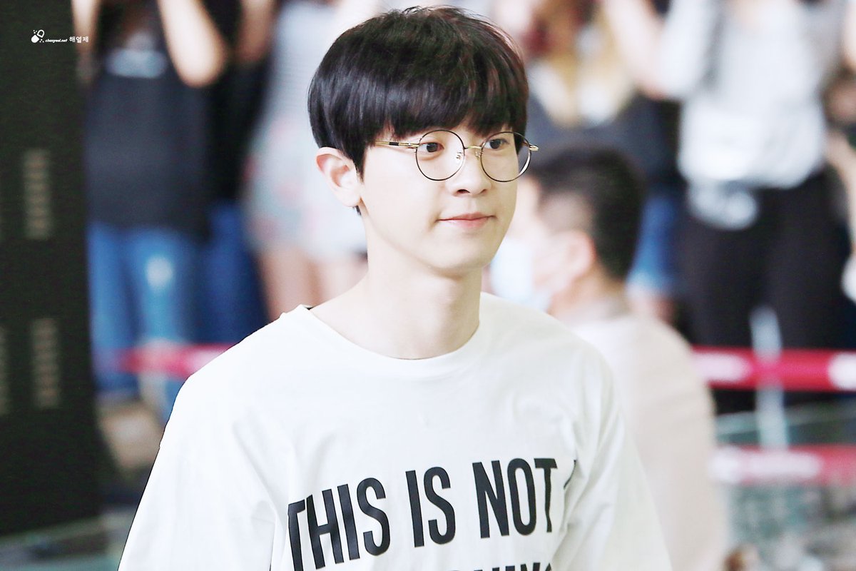 justmeoneme's tweet image. #Coolred#Elegantgrey#Niceglasses