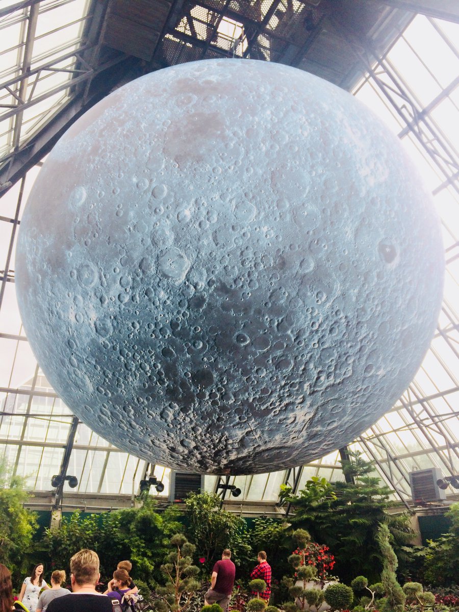 CityofEdmonton's tweet image. Did you hear? A giant moon has landed at the Muttart Conservatory! The Lost in Space show is now open. Come find out what it is all about #museumofthemoon edmonton.ca/muttart
