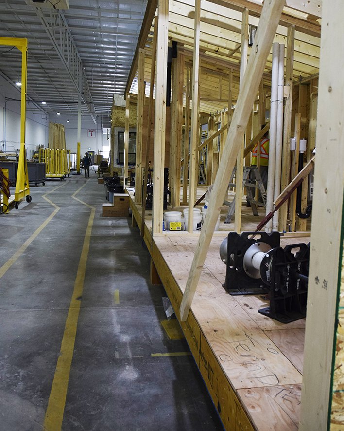 RadecGroup's tweet image. What's this rare form of building called "multi-method building" all about? Find out what it is and how #Radec is one of the few who are doing it at ow.ly/2cnS30kQ7Wy  #bcbuilder @bchomez  #Okanagan