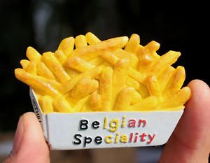 FritesDe's tweet photo. @EnsenyamentStER @rouresvegan @c_cuina @LesRouresRest @LesLoules @discoroure1 @EsteveHeteroLGT @GayRoures @assembleaStER @HotelEsteve @roureshotel Passeu per el xiringuito a carregar bateries! https://t.co/HkIpvEBsfq