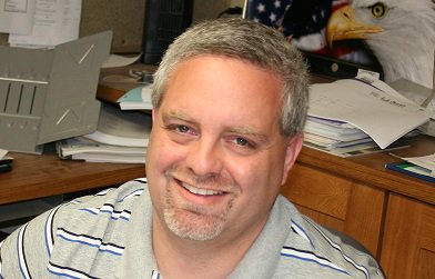 BPI_BUILD's tweet photo. Wade Snuggerud has been a Millwork Specialist at our Iowa branch for 4 years. He enjoys the people he works with, both customers and co-workers, because everyone knows how to have fun, but still get the job done. #MeetBPI https://t.co/sdw0uSot0S