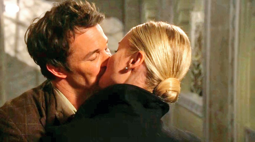 sanzochan's tweet photo. You mean it's #InternationalKissingDay during Week 1 of @libshipathon? Well, that's just fate, innit? #Evlynn #TheLibrarians https://t.co/uqMh8BflOf