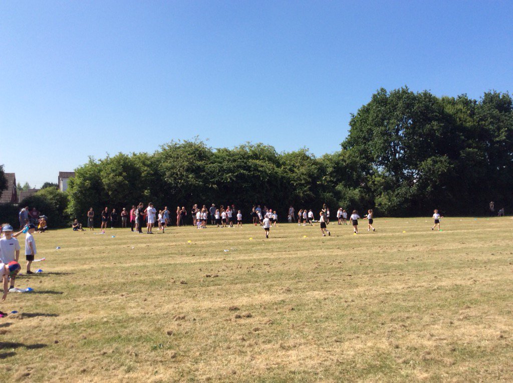 BedfordHallMPS's tweet photo. Thank you to Miss Lowe, Elite and Bedford High for a highly successful Sports Day. https://t.co/IYeTAMz0qA