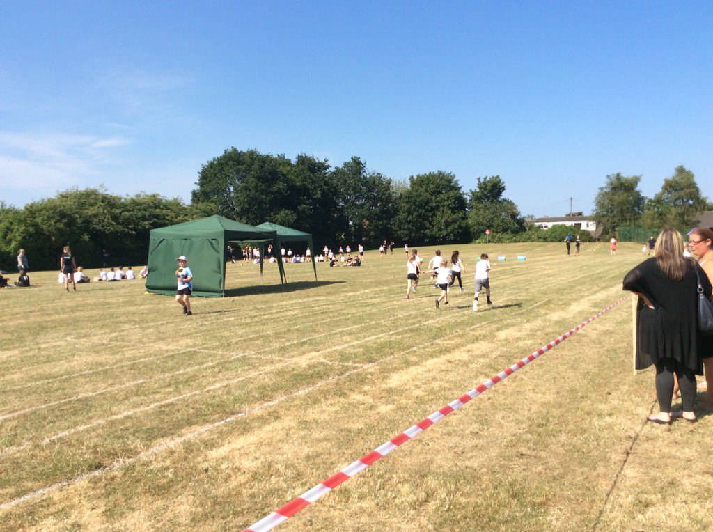 BedfordHallMPS's tweet photo. Sports Day 2018 https://t.co/BOORQbCyXj