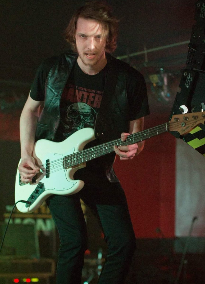 Stynger and Down In Eden tomorrow night @ Moose McGuire's! 🍻🎸🎶