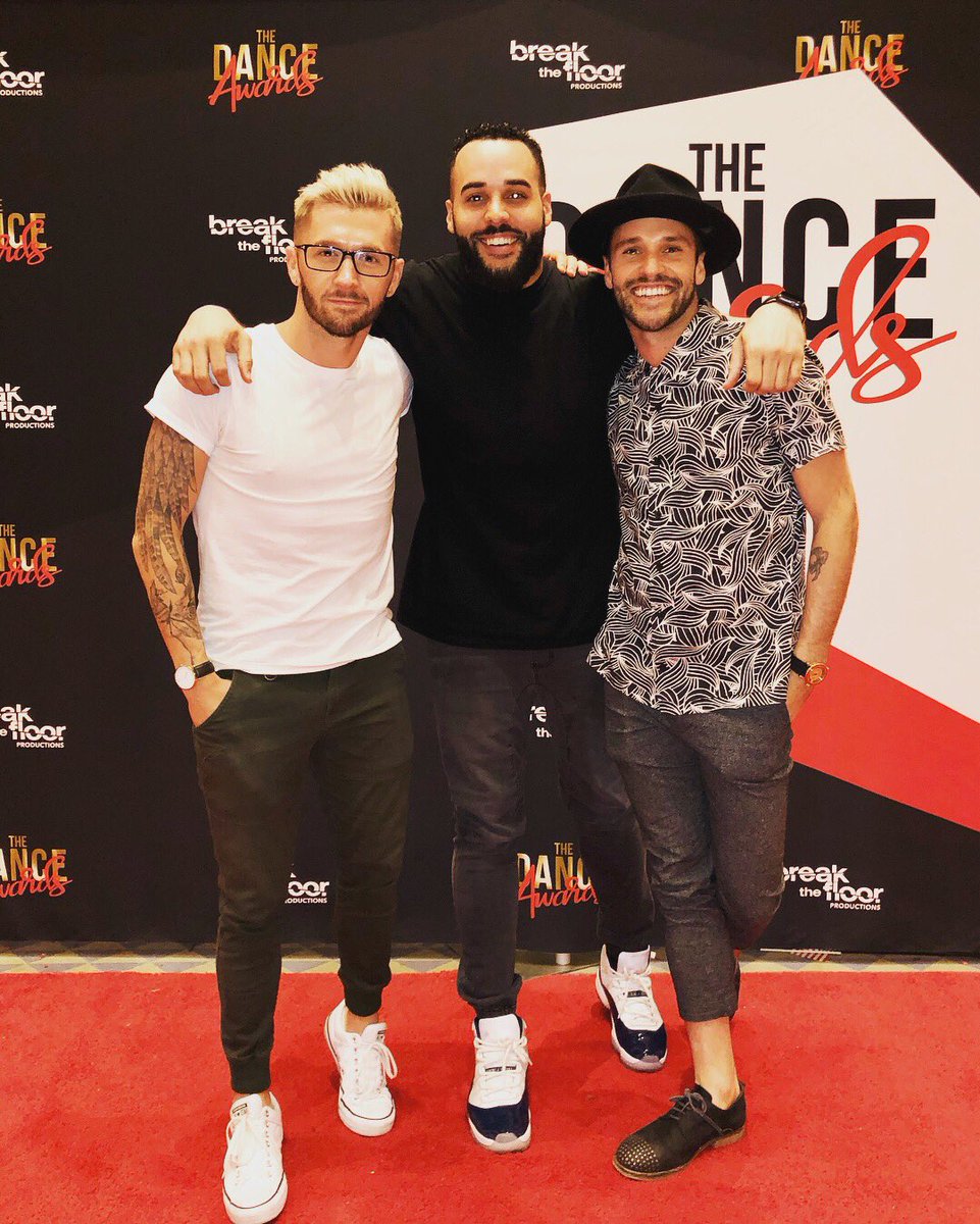 ❤️ <a href="/traviswall/">TRAVIS WALL</a> &amp; @NickLazzarini