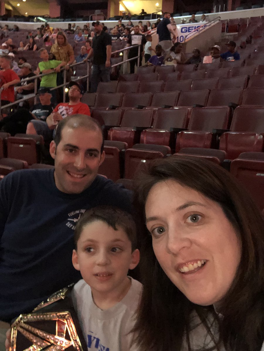 jmthom824's tweet photo. I’m here #wm34ictitle https://t.co/DEaFdOOtvv