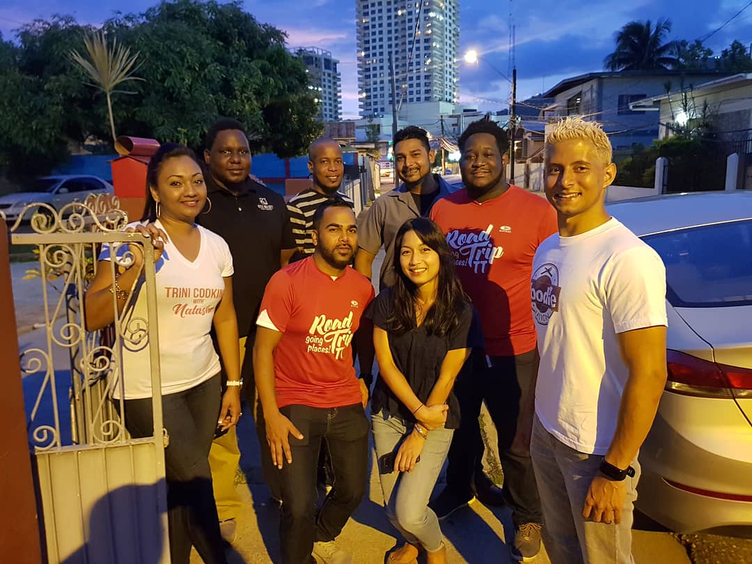 foodienationtt's tweet photo. Heading to D' Cross for FOOOD with a super crew!! ππΉπΉ #TriniCookingWithNatasha #RoadTripTT #LoopTT #PolicemenCanCook https://t.co/ltWVRf4chi