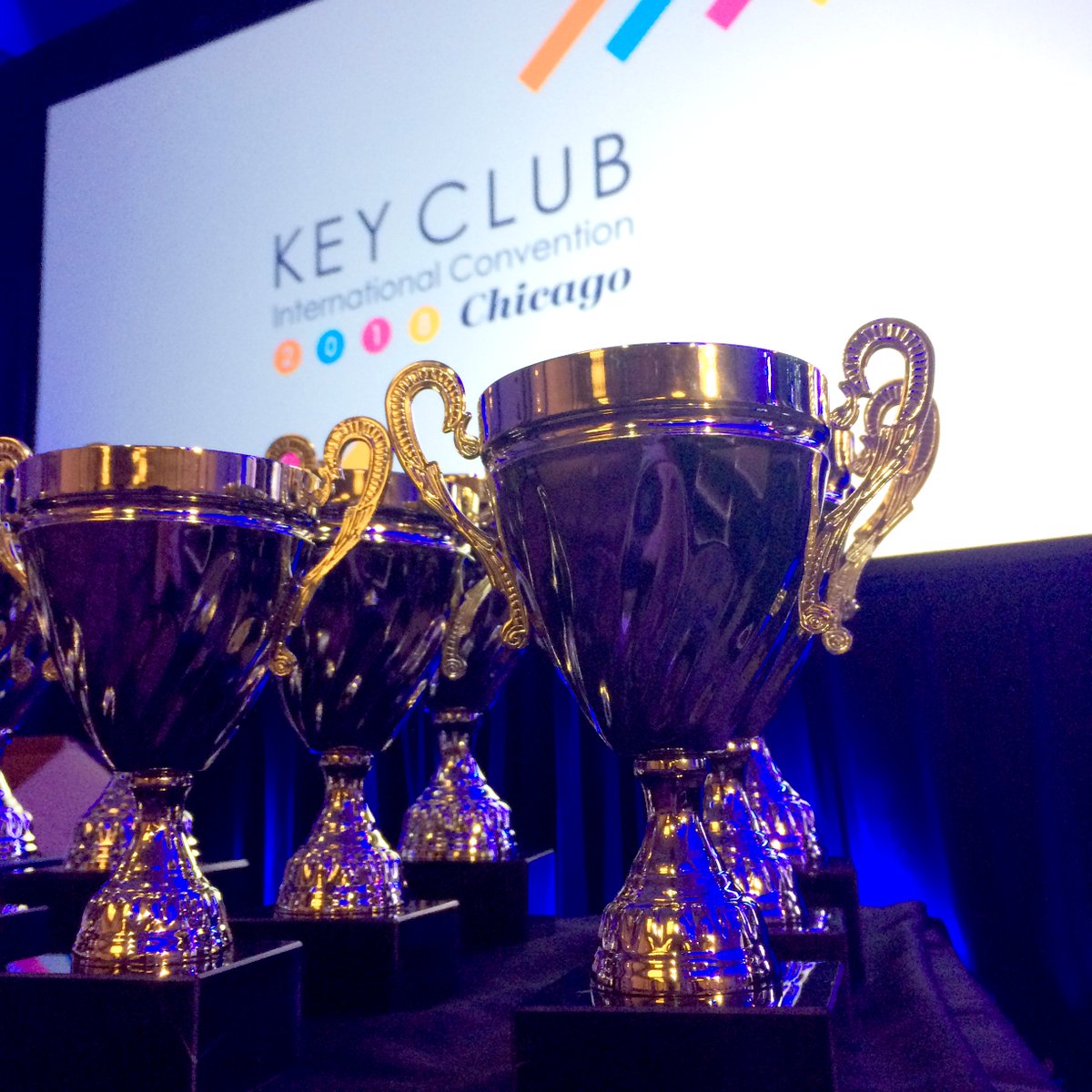 keyclub's tweet photo. Not in Chicago for #KCIL18? Join us for tonight's Recognition Session starting at 7:30 p.m. Central time, as we celebrate another year of leadership, service and fun.
Watch the livestream: https://t.co/1iQGUNMcxj https://t.co/u4e1dKKmSN