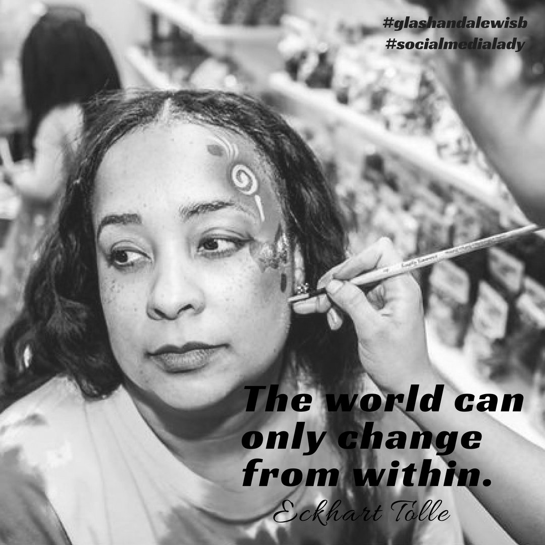 GlashandaLewisB's tweet photo. The world can
only change
from within.
#quotesandsayings #inspirationalquotes #motivation #glashandalewisb https://t.co/ZTGulRzAxU