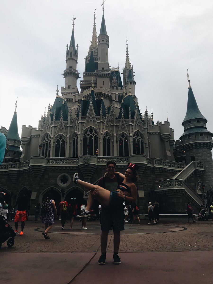 kayyleeeeeeeee's tweet photo. too much fun today ❤️✨ https://t.co/JJq9HyvacN