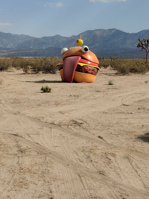 Fortnite Mystery Durr Burger Appears In California Desert Mashable