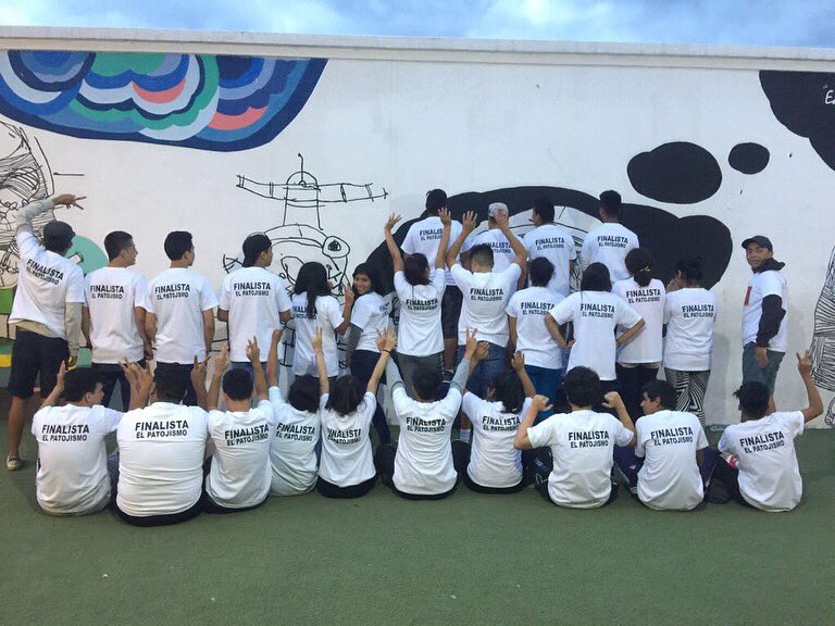 #elpatojismo y su primera promoción de secundaria “Las Amalgamas” - 9año. - Sueños e Ideas en Acción! 
#lospatojos #elpatojismo #educación #salud #PrimaveraPatojiana #arte #deporte @elpatojomayor @justworldinternational @pcg_us