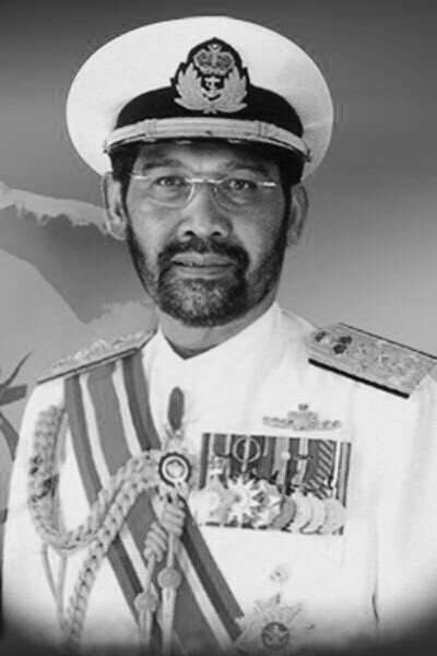 Innalillahiwainnailaihirajiun. Takziah di atas kembalinya ke rahmatullah  Allahyarham TS Ilyas Hj Din, Mantan Panglima Tentera Laut Ke-13, <a href="/tldm_rasmi/">Royal Malaysian Navy</a> malam tadi. Semoga roh beliau ditempatkan dikalangan hambaNya yang beriman. Alfatihah