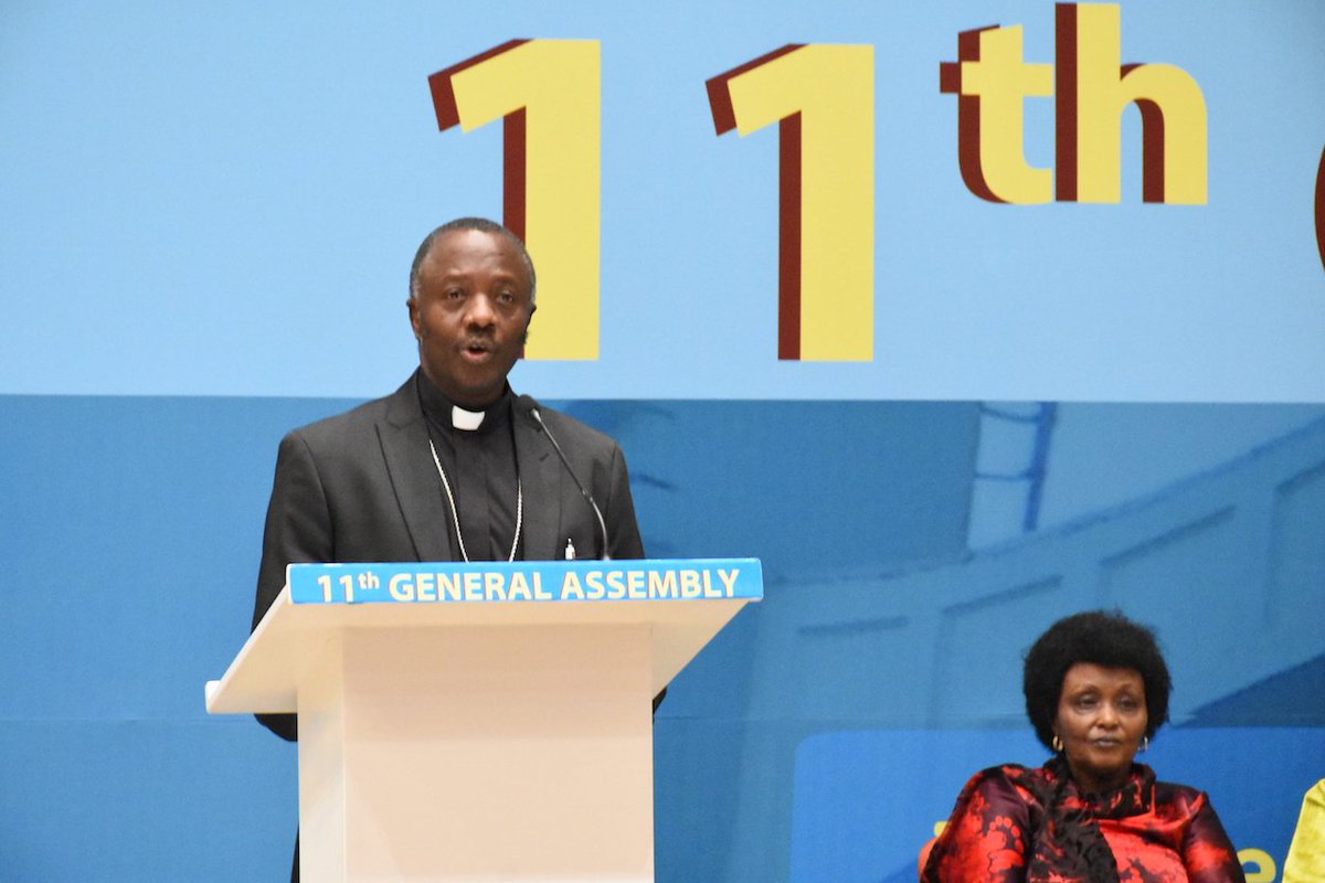 AaccCeta's tweet photo. REV. DR. FIDON MWOMBEKI ACCEPTANCE SPEECH AFTER INDUCTION https://t.co/GTluhWKlnc #DignityFirst #11thGA @fmwombeki https://t.co/22tWohXSxr