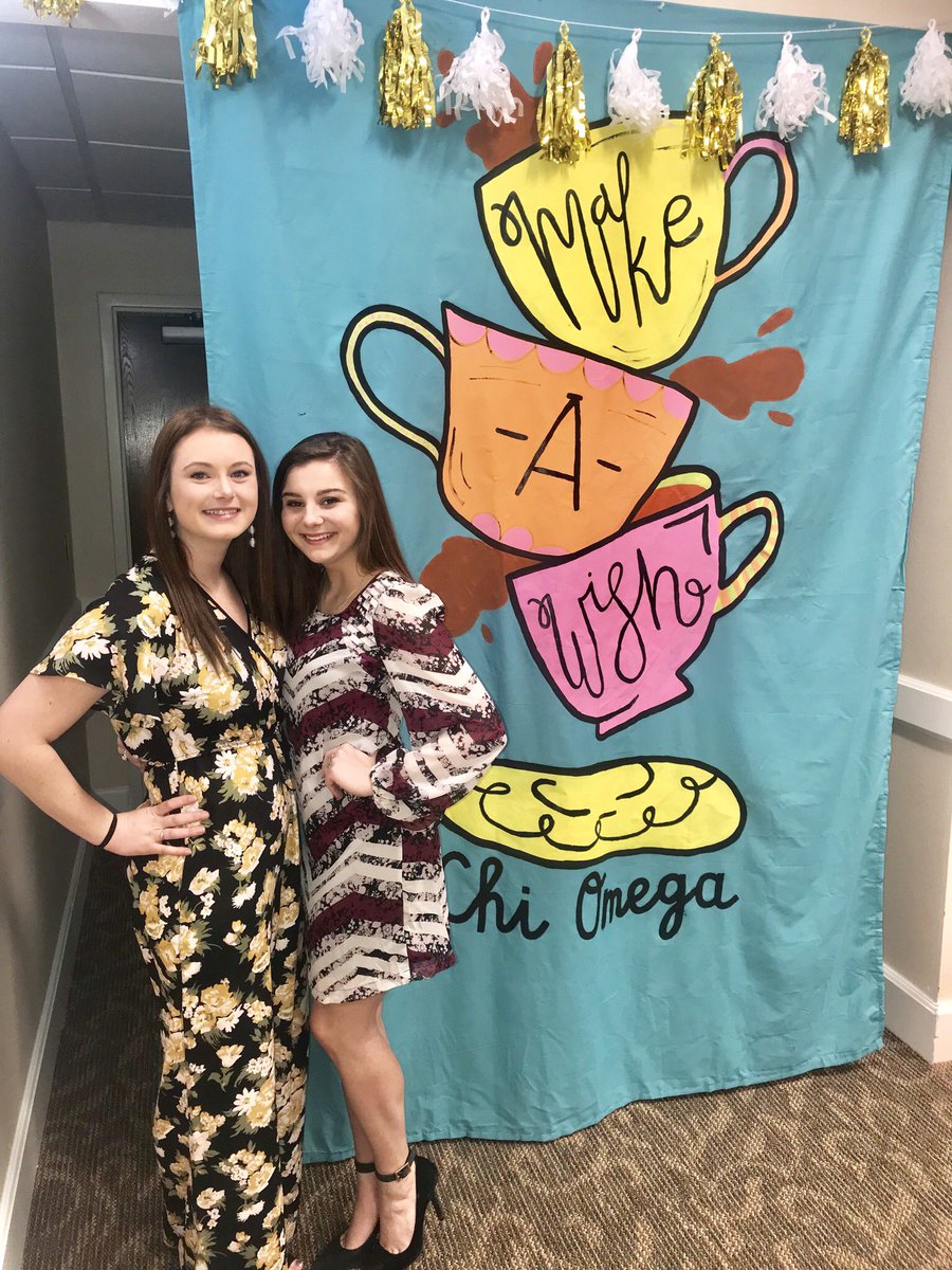 MiaRae17's tweet photo. So glad I decided to #GoChiO & join this fun sisterhood!! ❤️#MSUTexas22Rollcall go sign up to rush & find your forever home!! #RushChiO @msuchiomega https://t.co/yY0Ycfpk2l