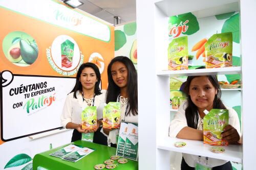 perufashionblog's tweet photo. Acabo de enterarme del Feriadex y que han creado una salsa de paltaji
Será hasta este domingo en el Parque de la Exposición. El ingreso es libre.
#feriadex https://t.co/Ki82cqM04n