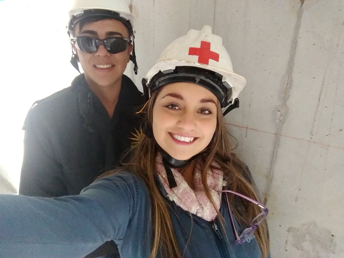 PaulaAndrea74's tweet photo. La vida me premió con mi mejor amigo y el mejor colega.
Es un placer compartir la misma pasión.
#SYSAT https://t.co/jcXs3igjT2