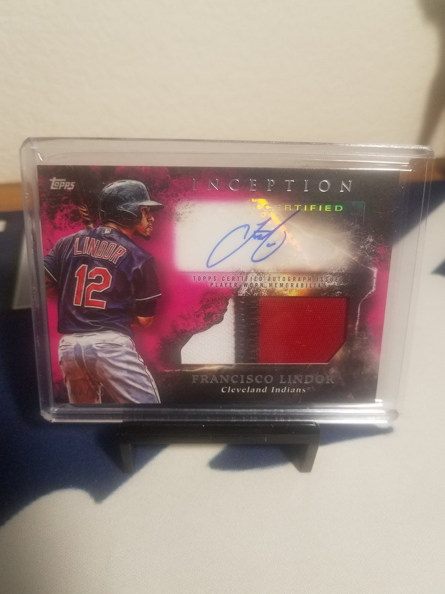 Ran into one of those good cases of Inception. Ohtani /99, Lindor /75, Devers /10 🔥🔥🔥 #groupbreaks #casebreaks #rippingwax