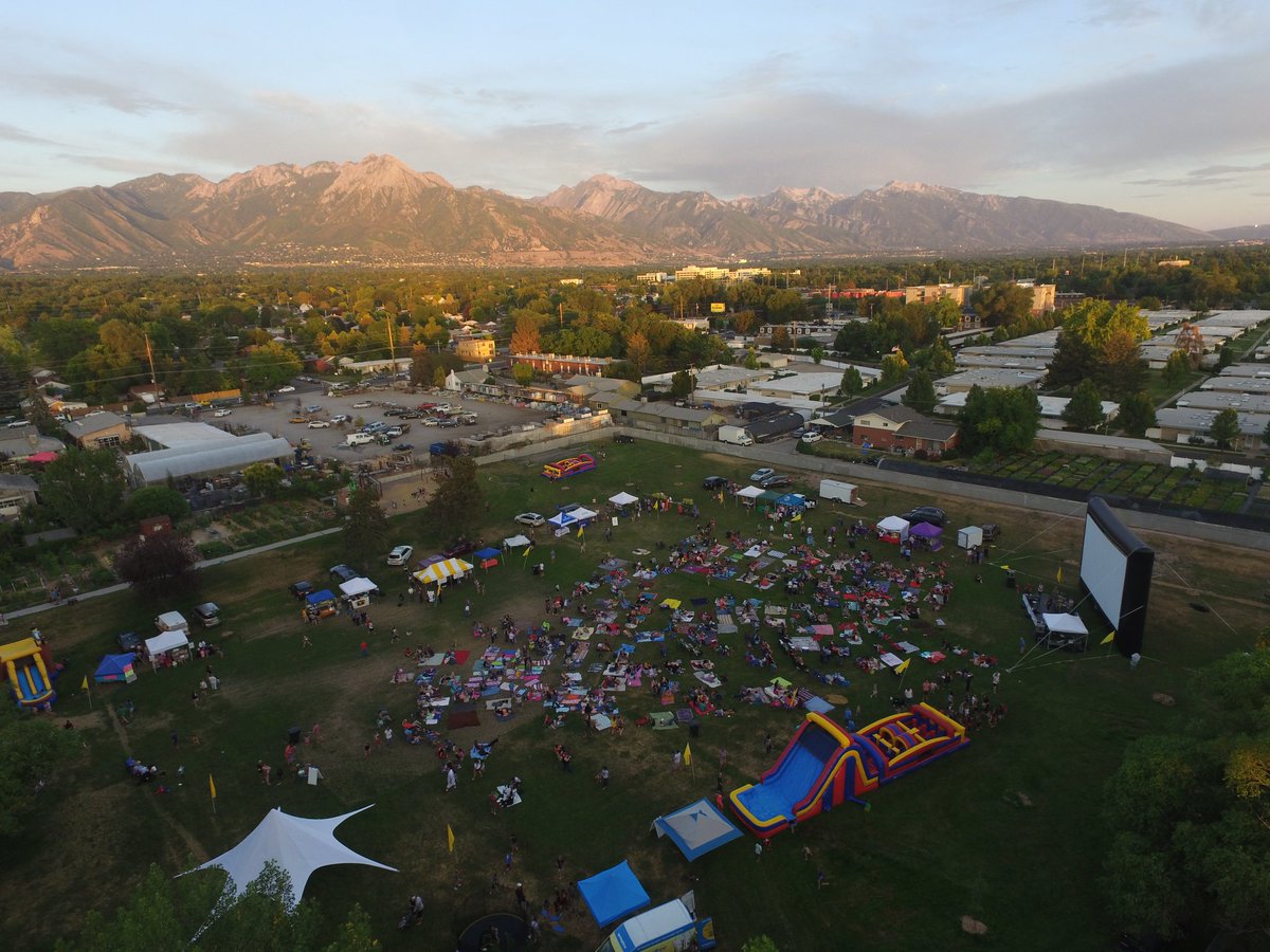 kylefsmart's tweet image. Movie in the park! @VentureOutUtah @millcreekut