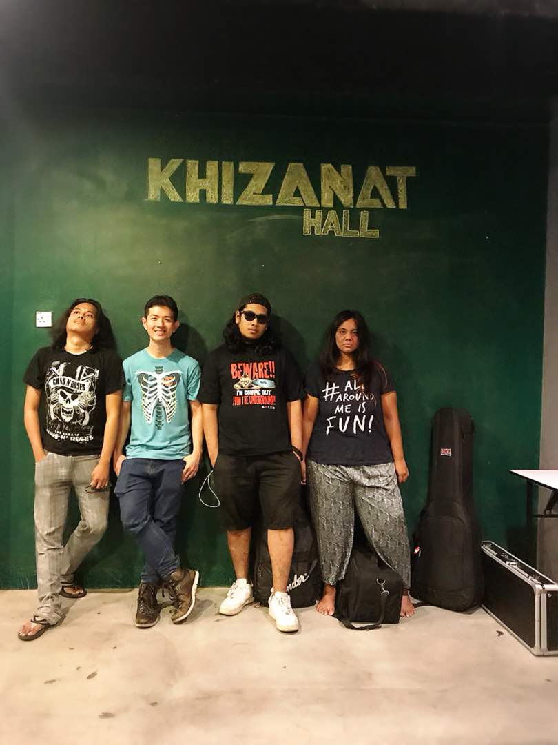 Its been along time...twit twit tweeett