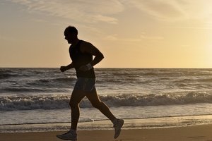 BrianPiotrzkow1's tweet photo. Some past pics of the RTS Lake Michigan 10K Run. None of the pics are mine. They are either https://t.co/Mi3IHpxO5f the race or @gazellesports
Road Trail Sand including 2 dunes.
#running #trailrunning #beachrunning #offroadrunning #traillife #dunerunning #mysanctuary https://t.co/5Iredxo1lM