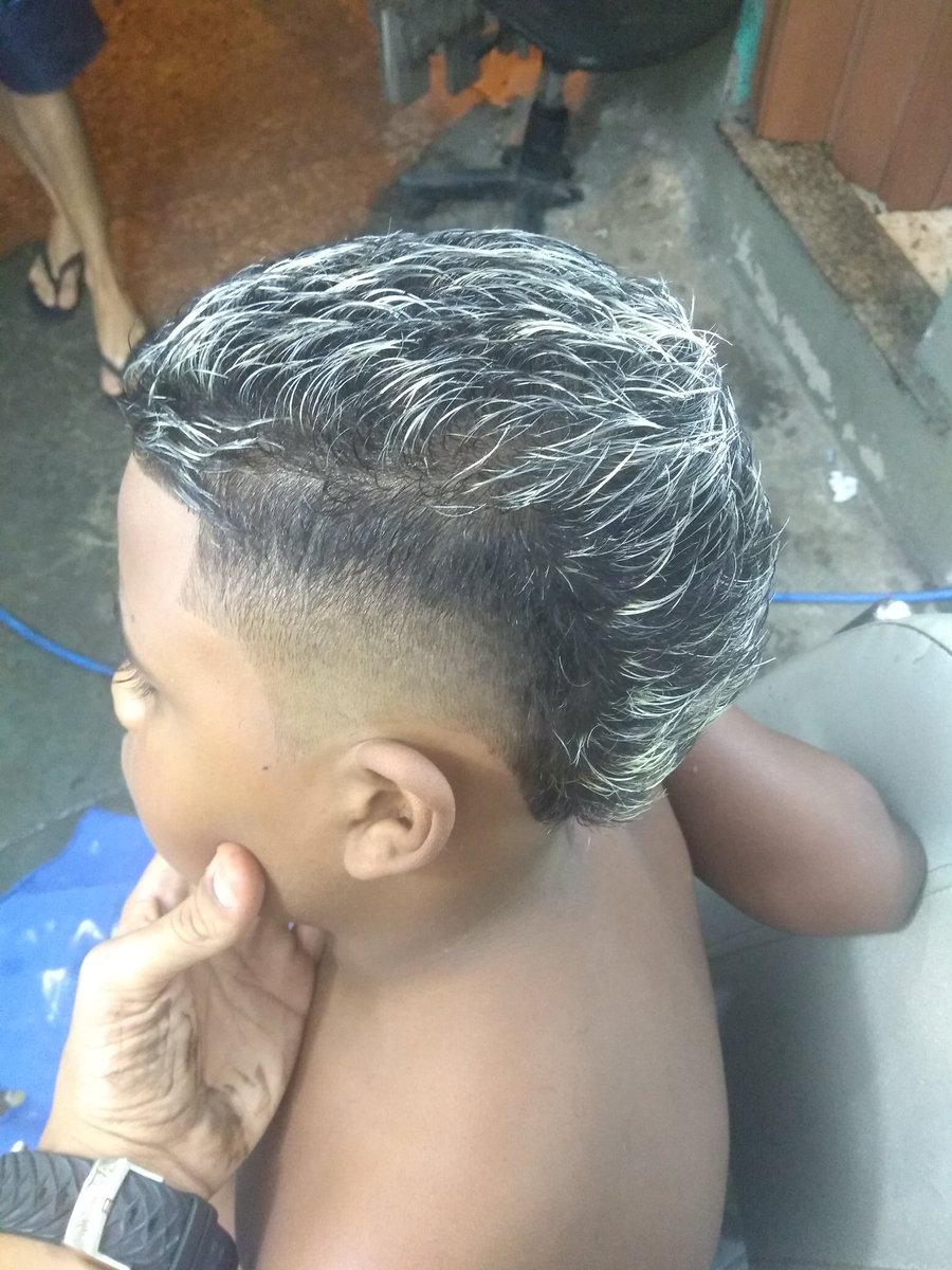 Reguinha 📏✂️
<a href="/corte_dojaca/">insta: @eumandoocortedojaca</a> 
<a href="/QuartetoDoCorte/">QUARTETO DO CORTE!!!</a> 
<a href="/CaiqueNarciso/">Narciso</a> 
@CortedoJacaRJ 
<a href="/tremducorte/">CORTE DE CRIAS💈📏</a>