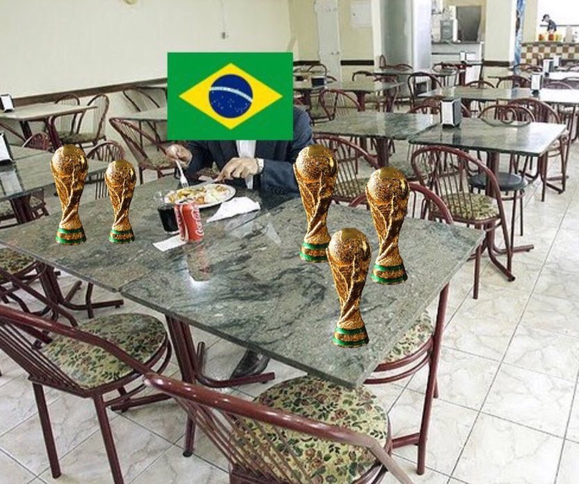 babi's tweet photo. No caso a gente senta com nossas taça bem melhor bejos https://t.co/27tsJbX8ot