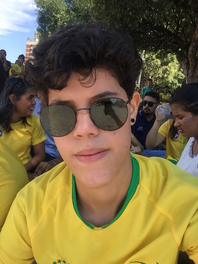 ldrhttp's tweet image. antes do jogo /// dps do jogo