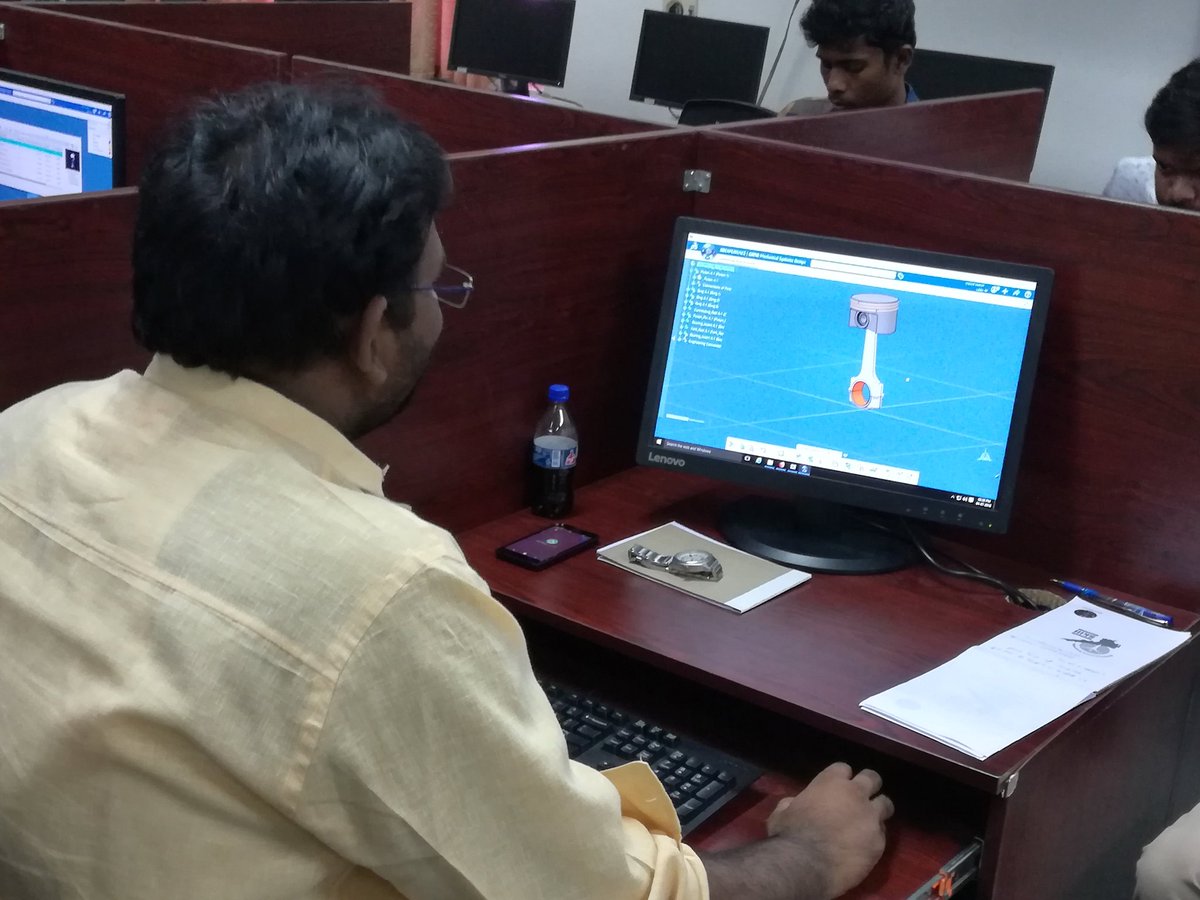 Dineshtej_23's tweet photo. #Facultydevelopemt  program by #dassaultsystemes on #3DEXPERIENCE at #lakkireddybalireddy with help of #apssdc. https://t.co/y7U7JtRfCR